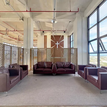 Deluxe Queen Studio Unit In Mandaue Cebu