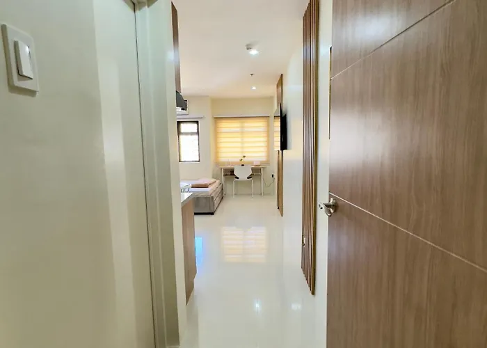 Deluxe Queen Unit In Cebu Aparthotel 3*
