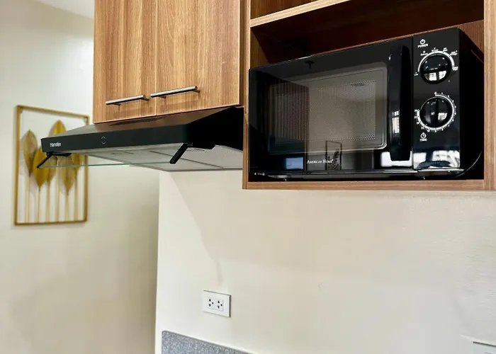 Deluxe Queen Unit In Cebu Aparthotel 3*