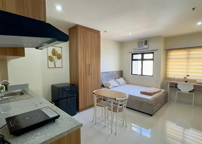 Aparthotel Deluxe Queen Unit In Cebu