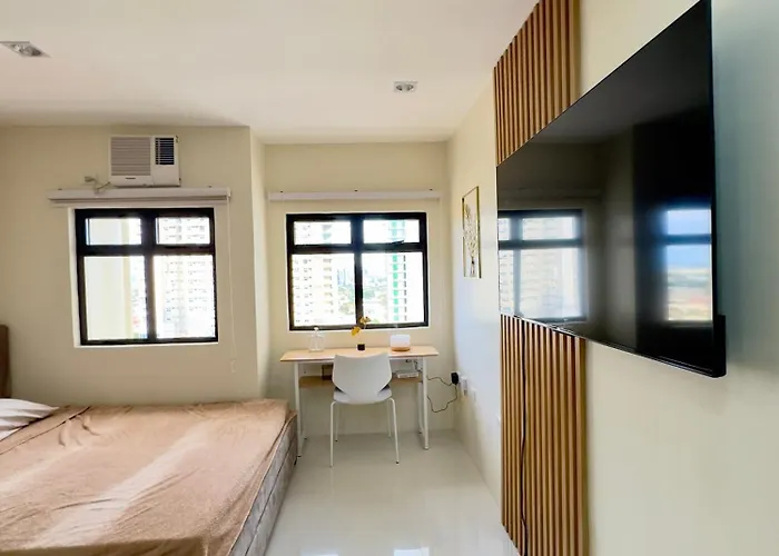 Deluxe Queen Unit In Cebu Aparthotel 3*