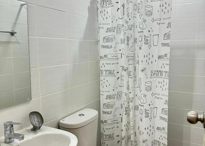 Aparthotel Deluxe Queen Unit In Cebu